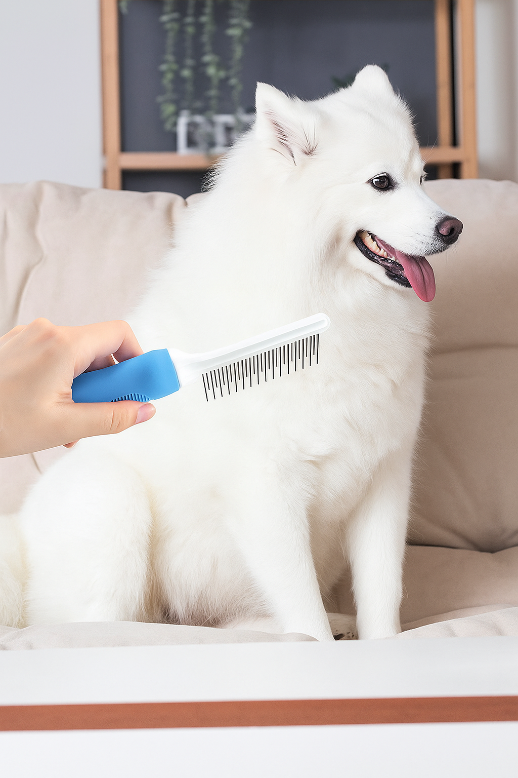 Soft Needle Grooming Comb for Shiny Fur