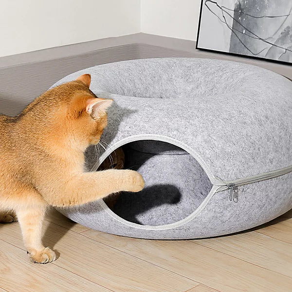 Wool Cat Cave House with Tunnel